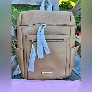 New!! Poppy & Peonies Commuter backpack with tags and dust cover! Camel 🐪